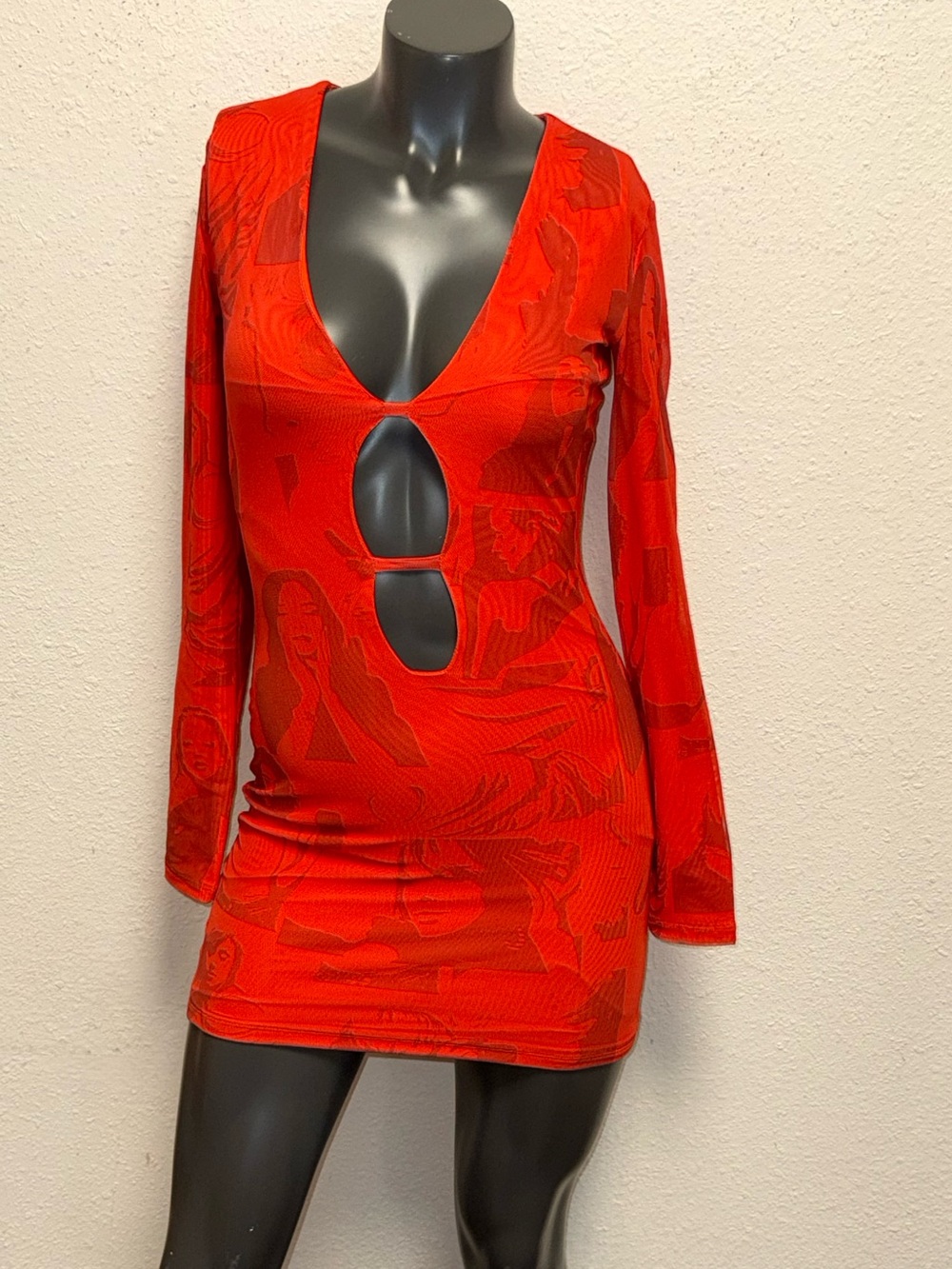 Edikted Bright Orange Apparel Tag Detail